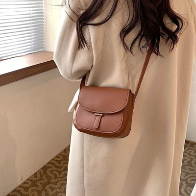Sophie | Vintage-Style Saddle Bag