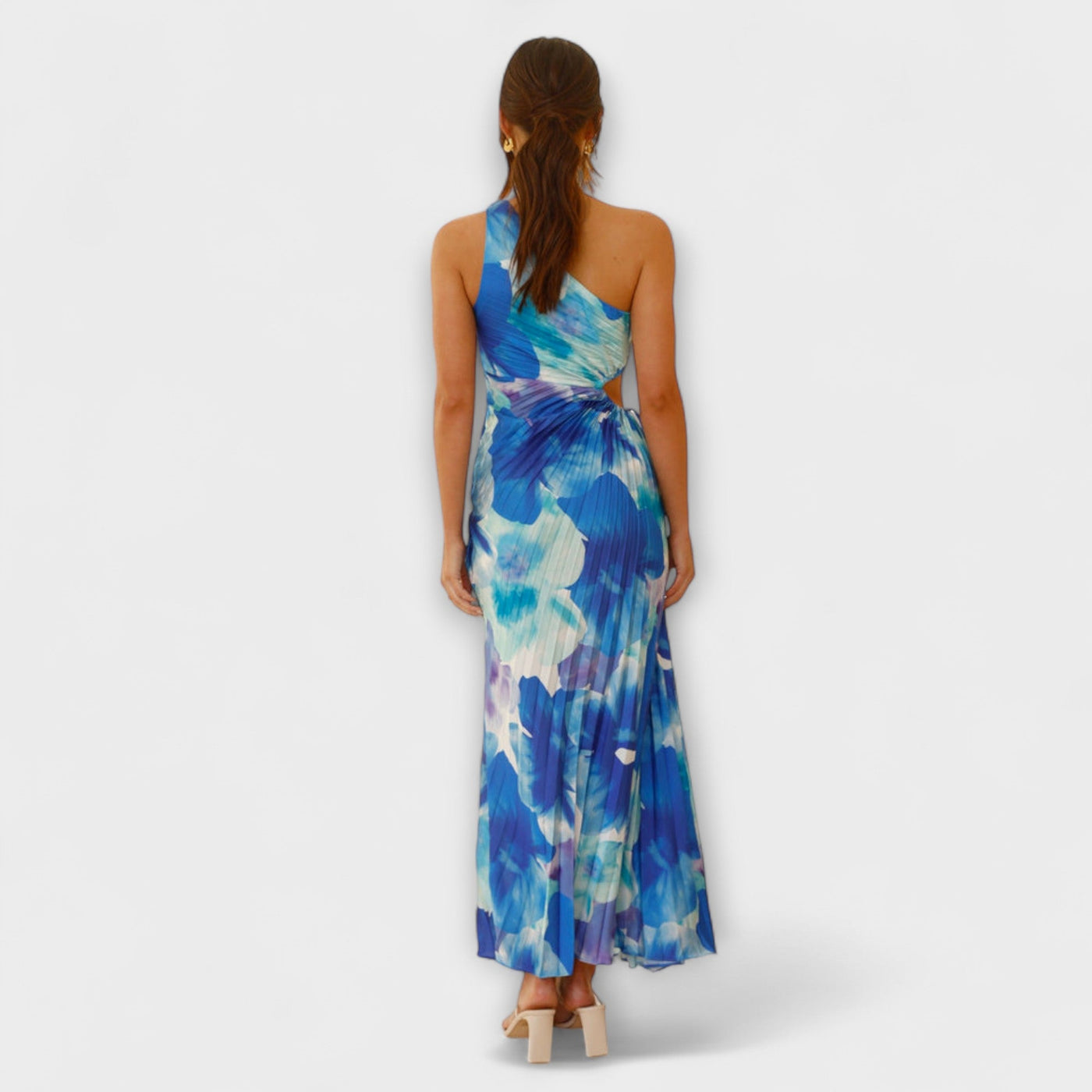 Sienna - Elegant Cut-Out Maxi Dress