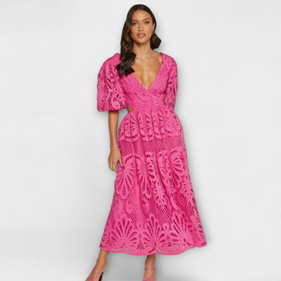 Elegant Dress with Delicate Details